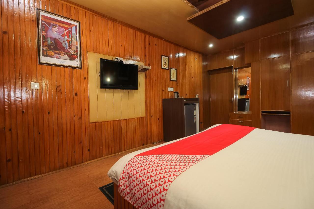 Oyo 8367 Hotel The Woodz Pālampur Kültér fotó