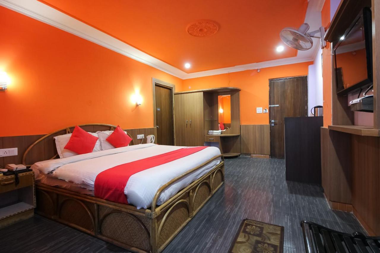 Oyo 8367 Hotel The Woodz Pālampur Kültér fotó