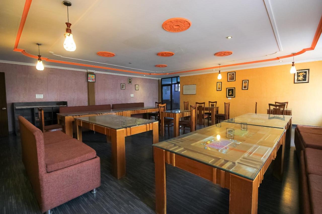 Oyo 8367 Hotel The Woodz Pālampur Kültér fotó