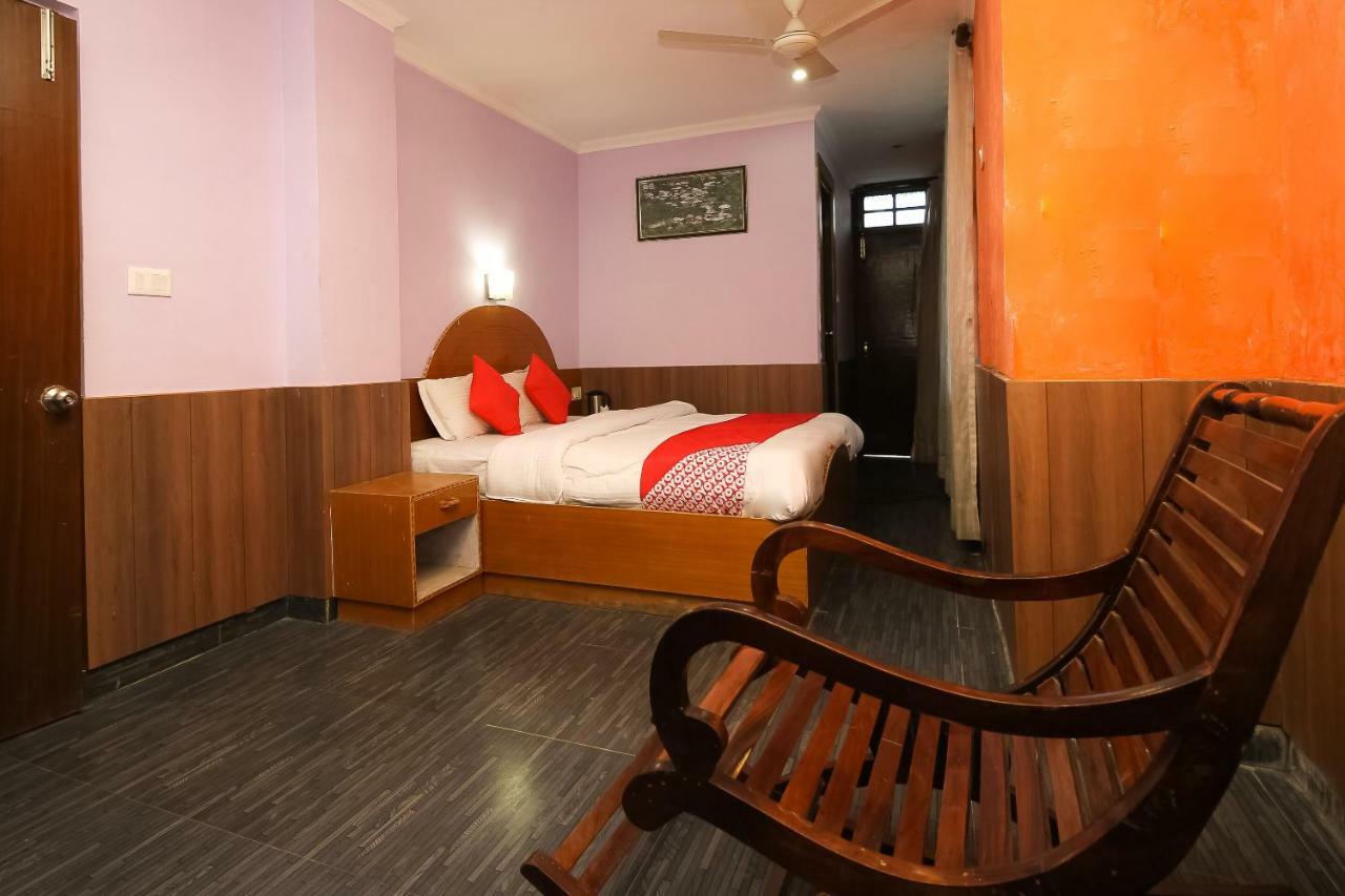 Oyo 8367 Hotel The Woodz Pālampur Kültér fotó