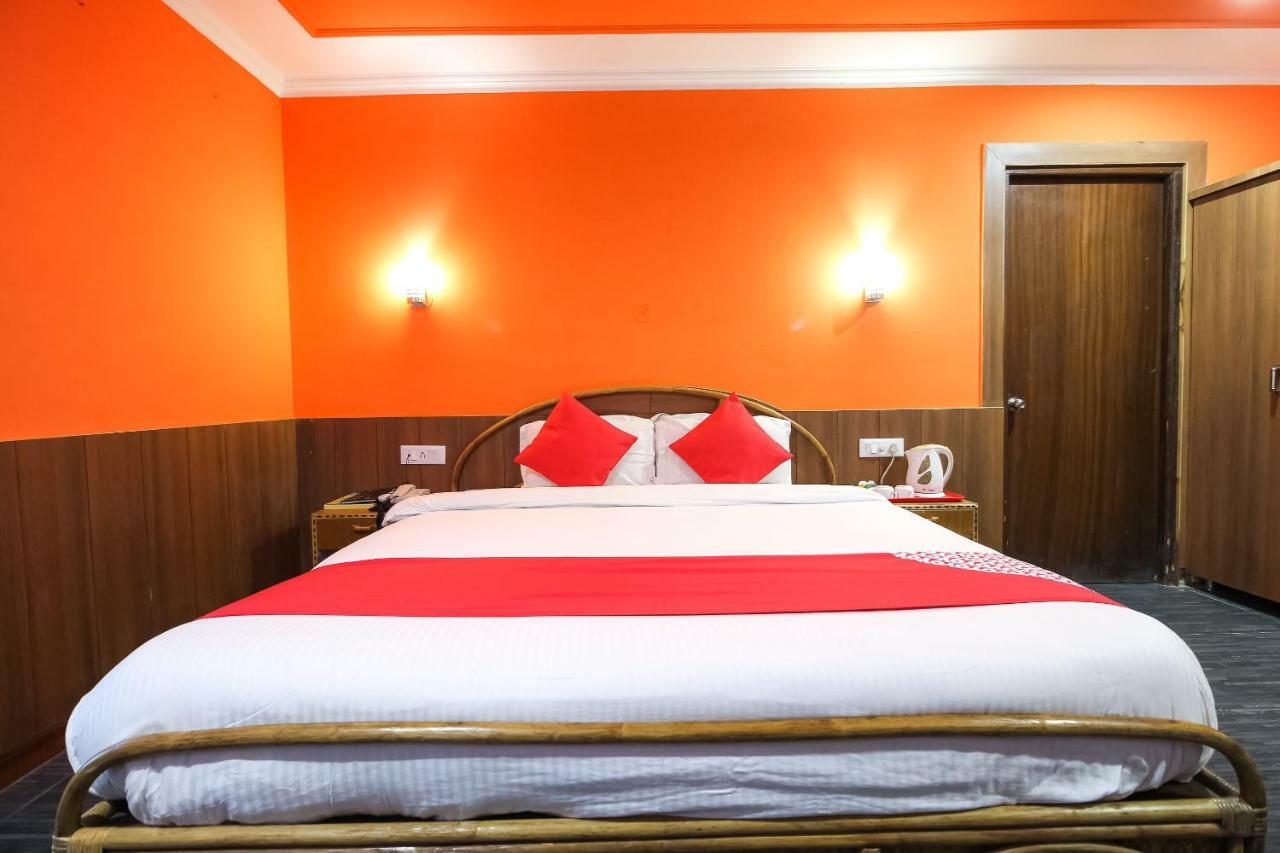 Oyo 8367 Hotel The Woodz Pālampur Kültér fotó