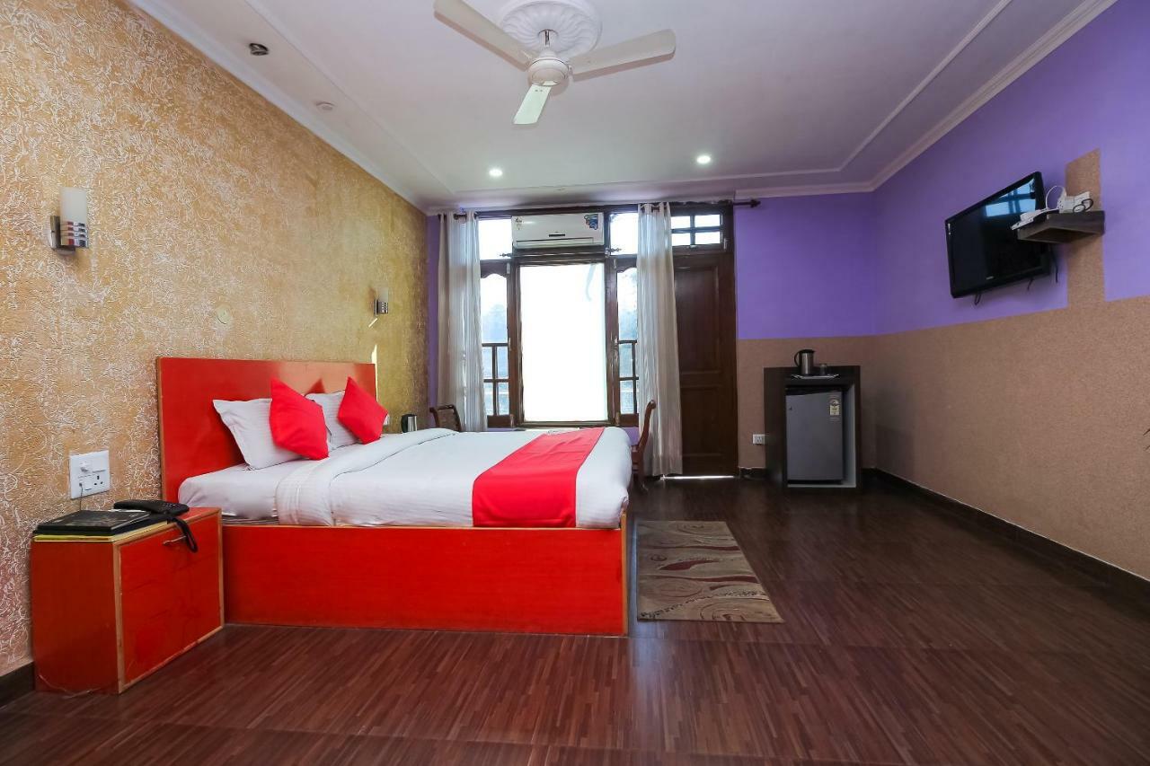 Oyo 8367 Hotel The Woodz Pālampur Kültér fotó